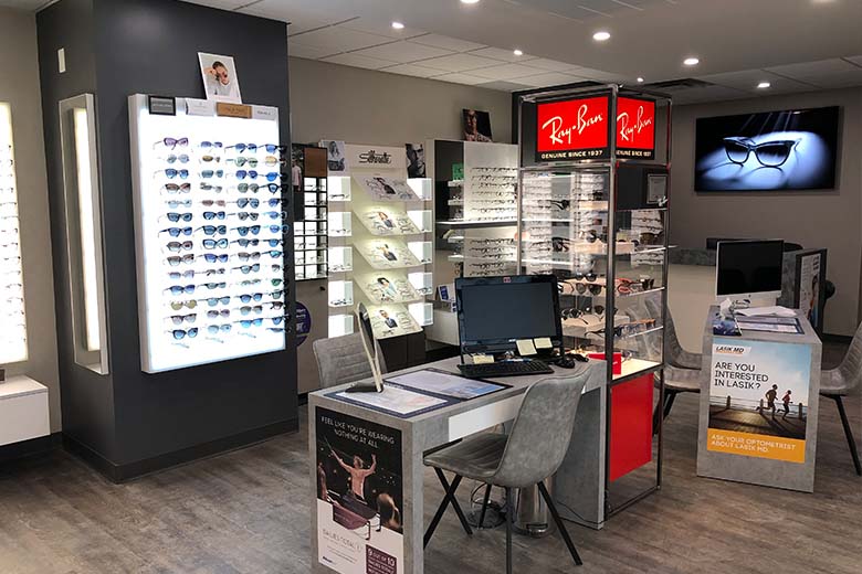 Eyeglasses clinic display