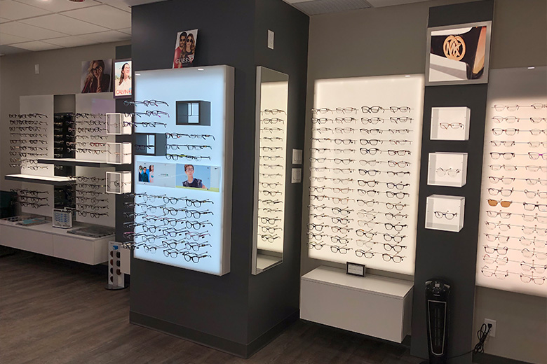 Eyeglasses clinic display